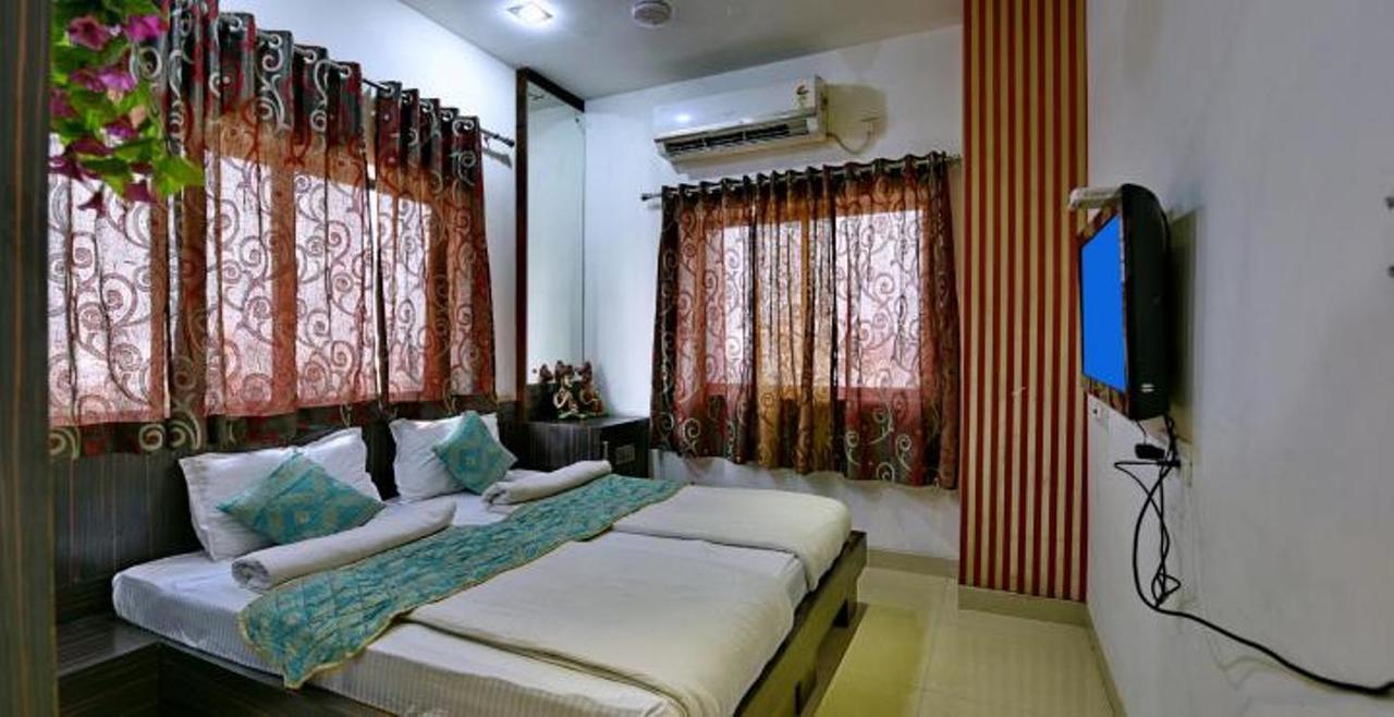 Hotel Pink Pearl Raigarh Exteriér fotografie